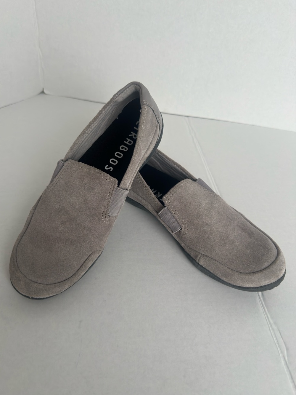 Clarks Haley Park Grey Suede Slip On Flats Comfort Size 7.5